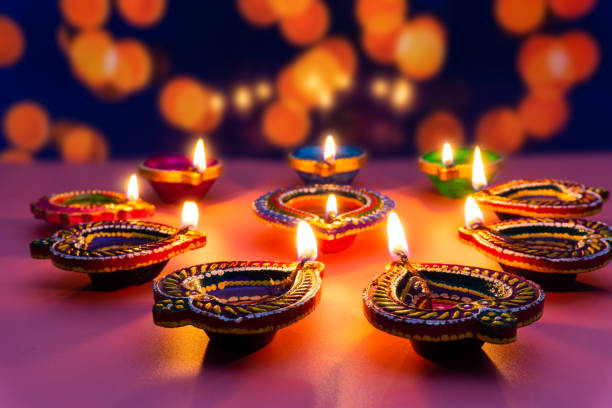 Diwali 2025: Auspicious Time and Method for Maa Lakshmi Puja